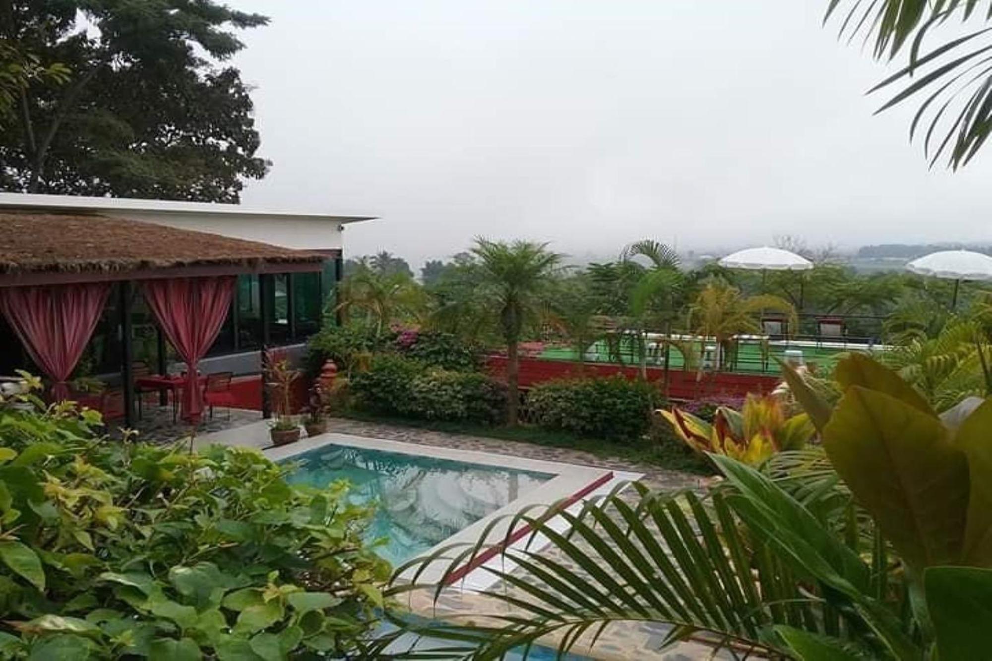 Old Tree'S House Hotel Mae Ai Bagian luar foto